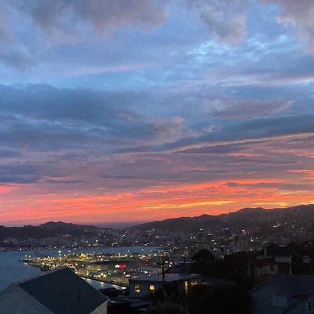 Khandallah Harbour View Bnb Wellington Luaran gambar